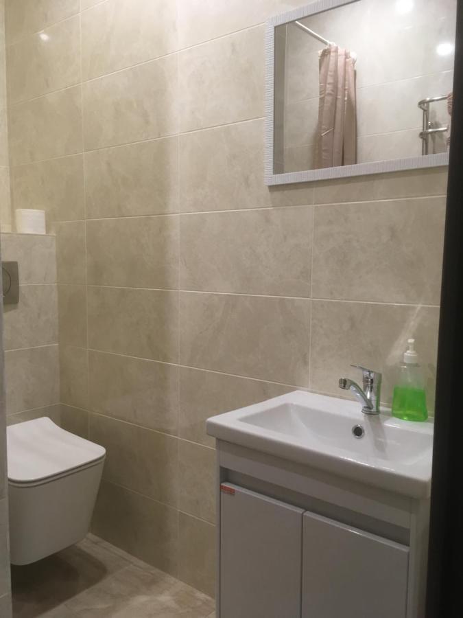 Mini-Hotel Neptun Ρίβνε Εξωτερικό φωτογραφία